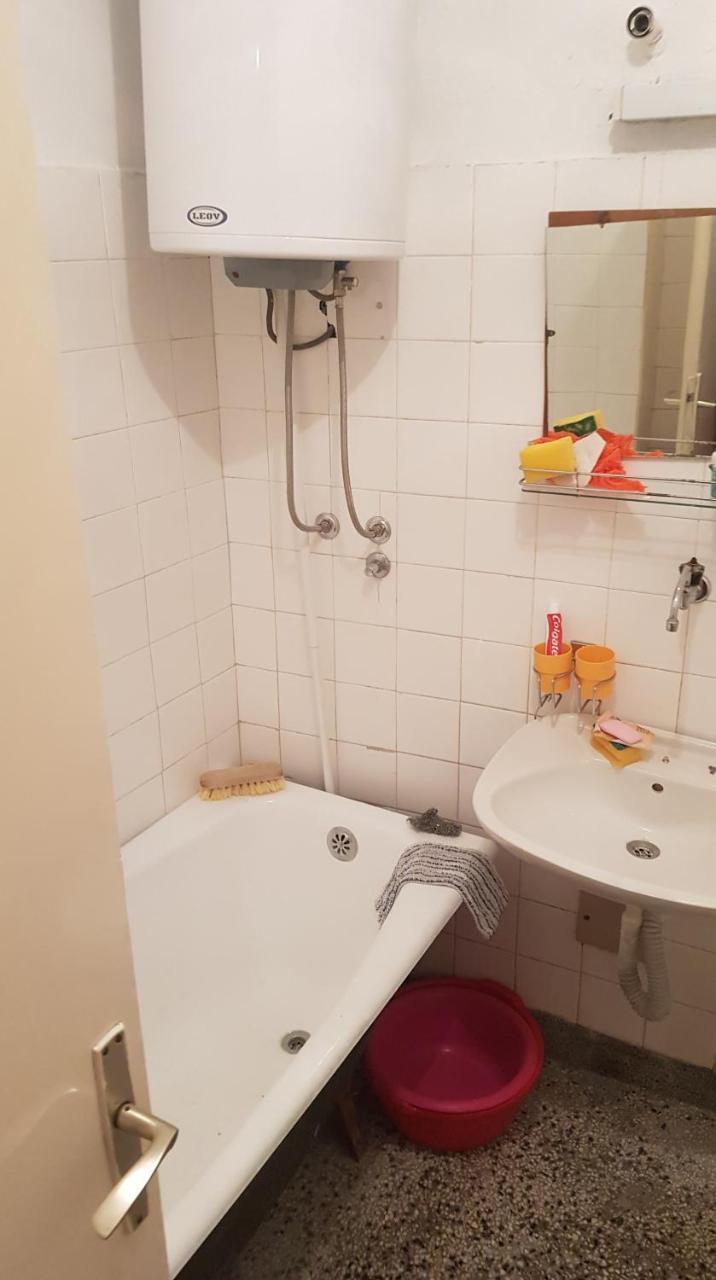 Baston Rent Lejlighed Podgorica Eksteriør billede